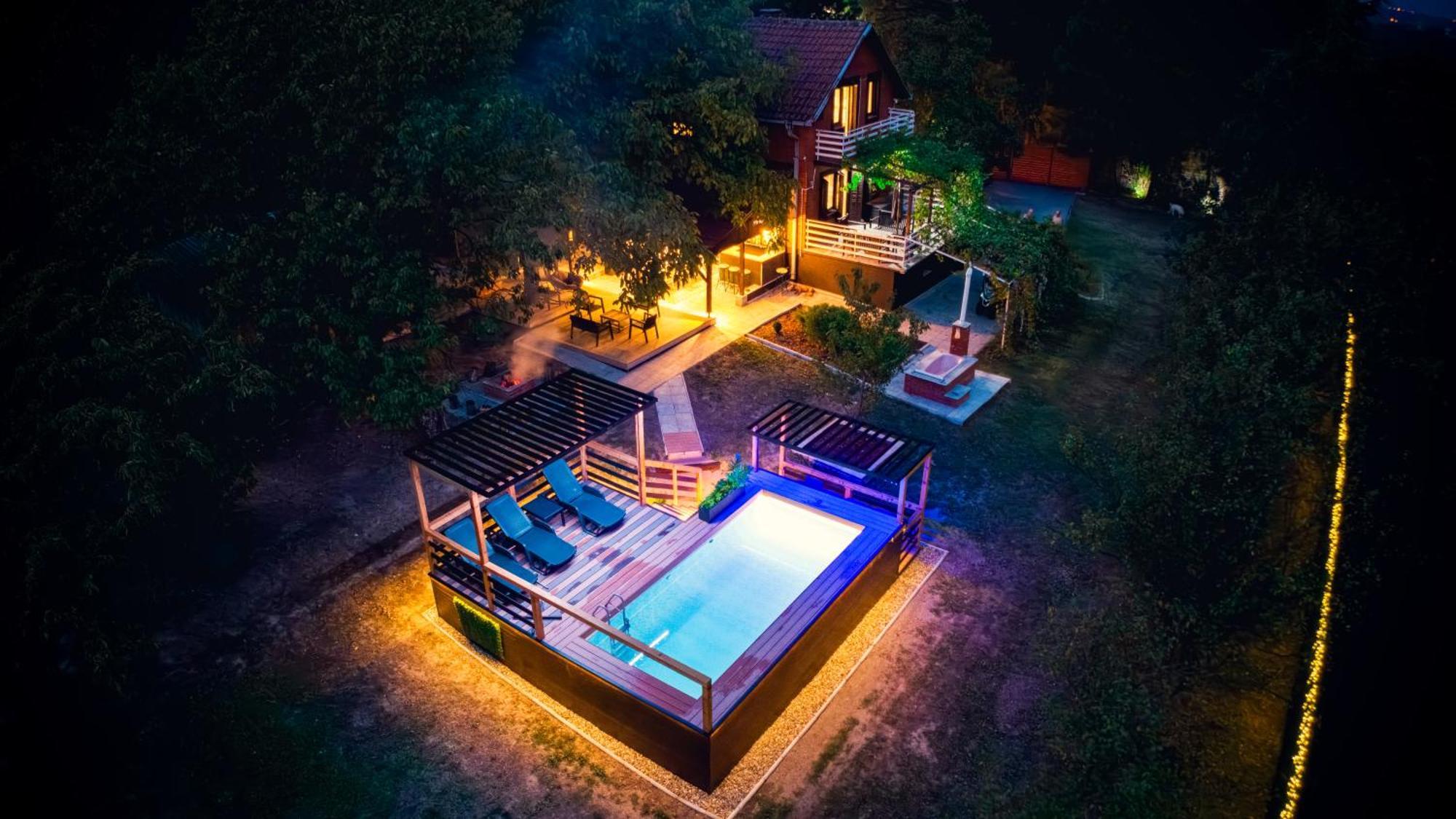 Villa Dijana - Pool, Spa, Outdoor Kitchen Bělehrad Exteriér fotografie
